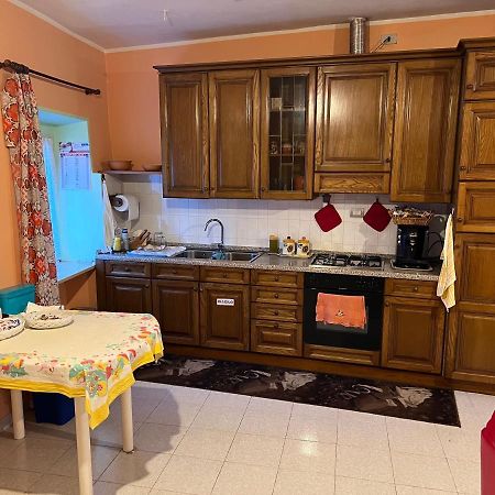Il Rustico Uno A Bugnara Nella Valle Del Sagittario Сулмона Екстериор снимка