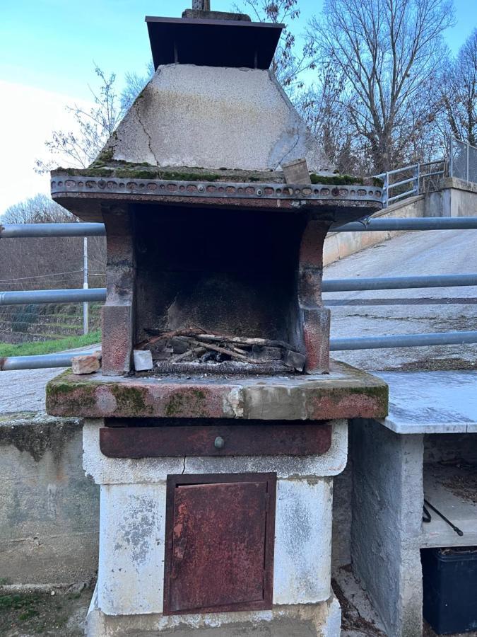 Il Rustico Uno A Bugnara Nella Valle Del Sagittario Сулмона Екстериор снимка